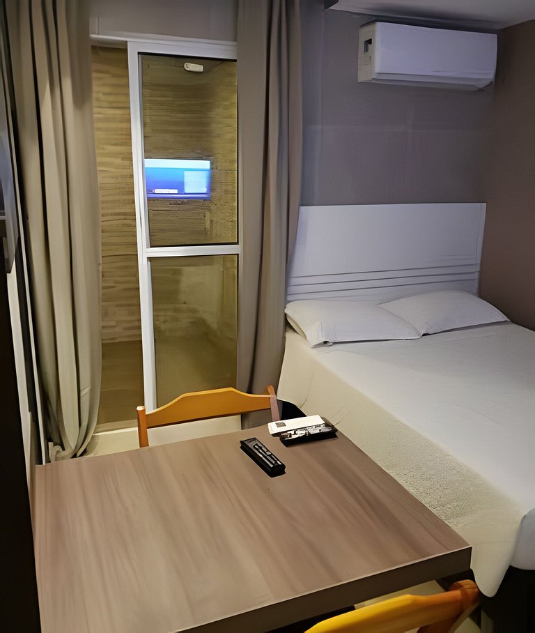 Studio Engenhao Cozinha garagem AC Wi-Fi