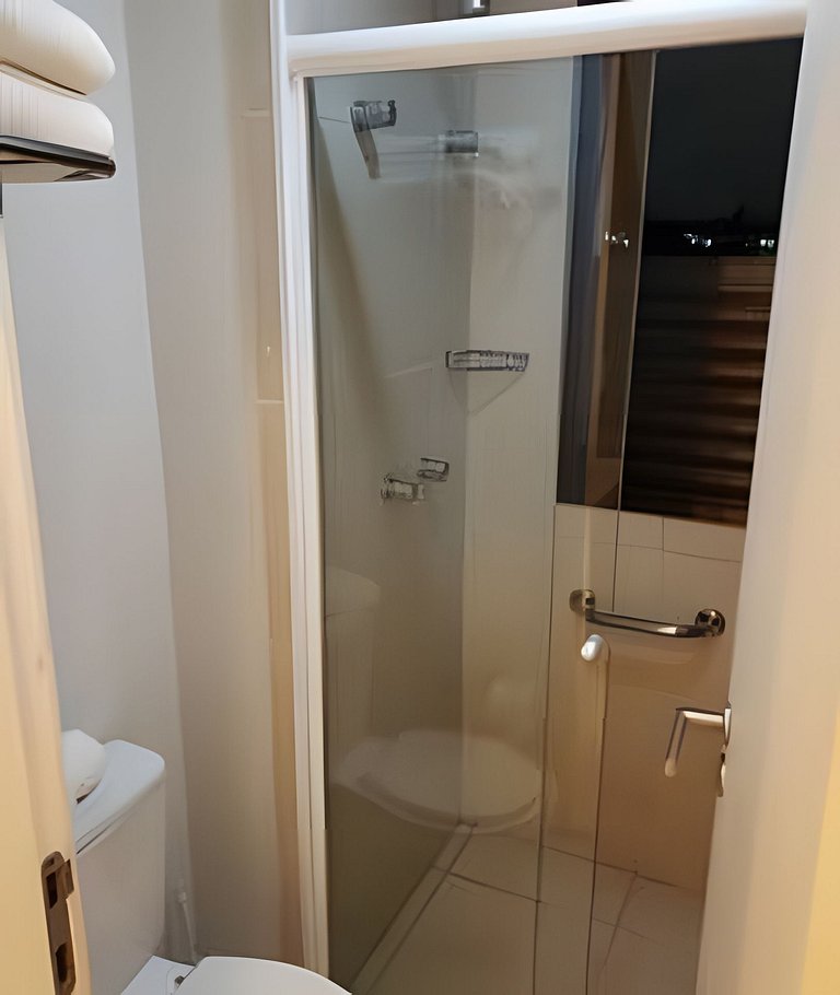 Apartamento varanda 3- sala e quarto separados