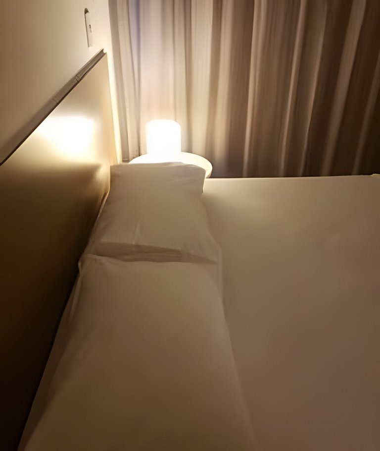 Apartamento varanda 5 - sala e quarto separados