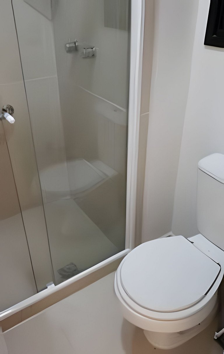 Apartamento varanda 6- sala e quarto separados