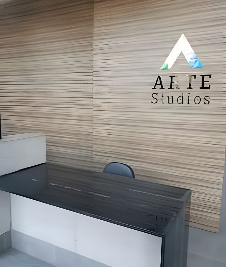 Apartamento varanda 6- sala e quarto separados