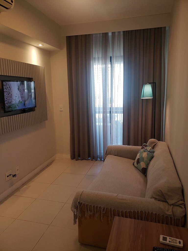 Apartamento varanda 3- sala e quarto separados